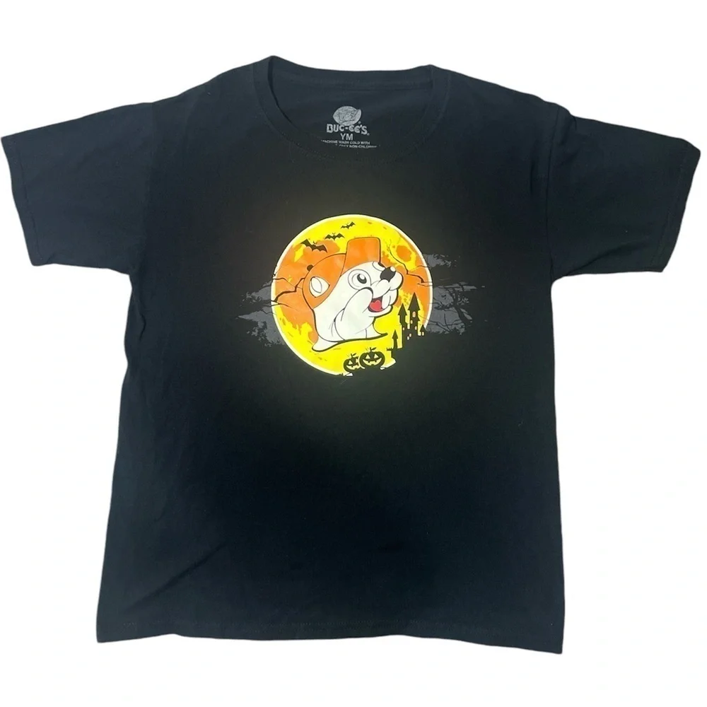 Buc-ee’s Halloween T-Shirt in Youth Size Medium. “Let’s Boo This!” Design. EUC